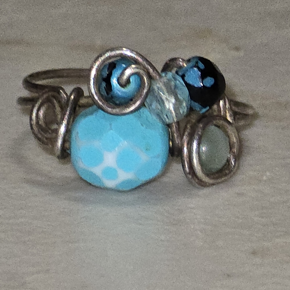 Hand Wrapped Beaded Ring Centre SZ 8